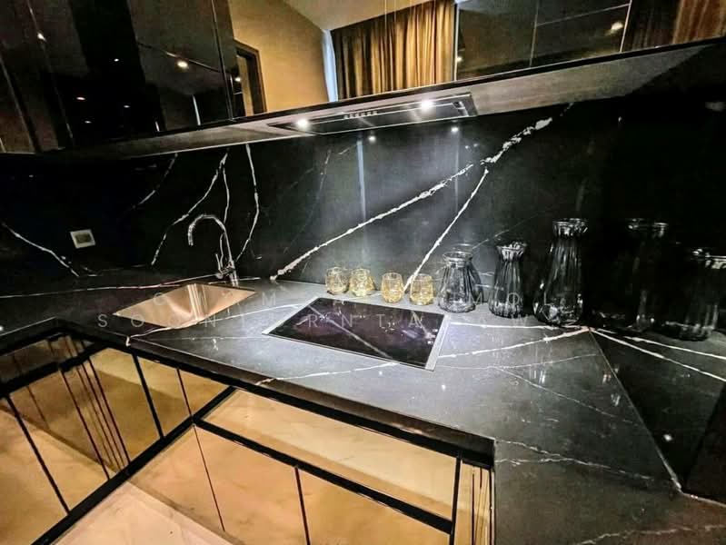 The Esse Sukhumvit 36, Bangkok, Soi Sukhumvit 36, Sukhumvit Road, Phra Kanong, Khlong Toei, Bangkok, 1 Bedroom, 43 sqm, Condo For Sale, by Chomratkamol Soontorntarawong (Gor), 500297371 - DDproperty.com