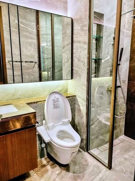 The Esse Sukhumvit 36, Bangkok, Soi Sukhumvit 36, Sukhumvit Road, Phra Kanong, Khlong Toei, Bangkok, 1 Bedroom, 43 sqm, Condo For Sale, by Chomratkamol Soontorntarawong (Gor), 500297371 - DDproperty.com
