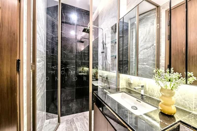 The Esse Sukhumvit 36, Bangkok, Soi Sukhumvit 36, Sukhumvit Road, Phra Kanong, Khlong Toei, Bangkok, 2 Bedrooms, 73 sqm, Condo For Sale, by Chomratkamol Soontorntarawong (Gor), 500297372 - DDproperty.com