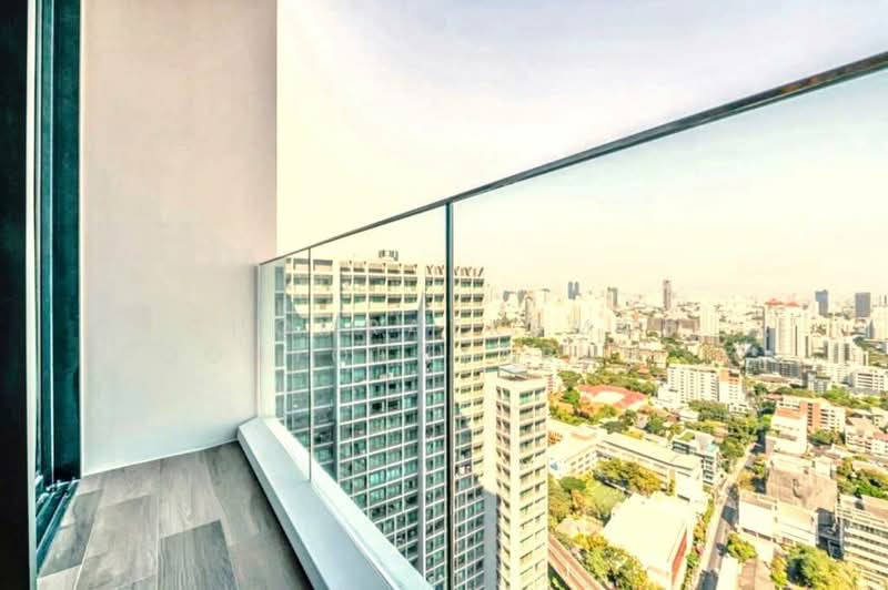 The Esse Sukhumvit 36, Bangkok, Soi Sukhumvit 36, Sukhumvit Road, Phra Kanong, Khlong Toei, Bangkok, 2 Bedrooms, 73 sqm, Condo For Sale, by Chomratkamol Soontorntarawong (Gor), 500297372 - DDproperty.com