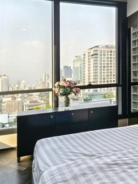 The Esse Sukhumvit 36, Bangkok, Soi Sukhumvit 36, Sukhumvit Road, Phra Kanong, Khlong Toei, Bangkok, 2 Bedrooms, 74 sqm, Condo For Sale, by Chomratkamol Soontorntarawong (Gor), 500297373 - DDproperty.com