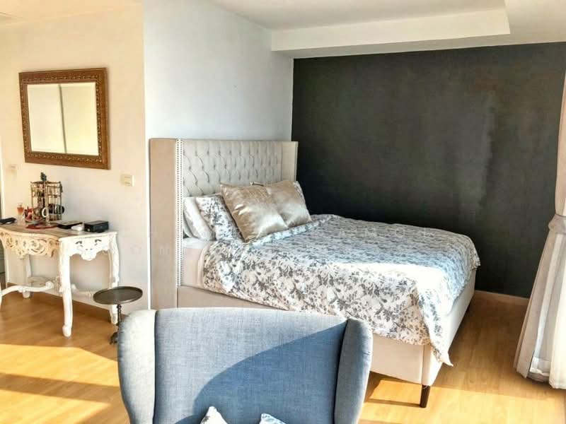 Nusasiri Grand, Bangkok, Soi Sukhumvit 42, Phra Kanong, Khlong Toei, Bangkok, 3 Bedrooms, 173 sqm, Condo For Sale, by Chomratkamol Soontorntarawong (Gor), 500297414 - DDproperty.com
