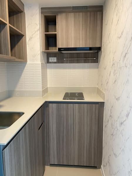 The Origin Sukhumvit 105, Bangkok, 818 Sukhumvit 105 Alley, Bang Na, Bang Na, Bangkok, 2 Bedrooms, 55 sqm, Condo For Sale, by Chomratkamol Soontorntarawong (Gor), 500297436 - DDproperty.com