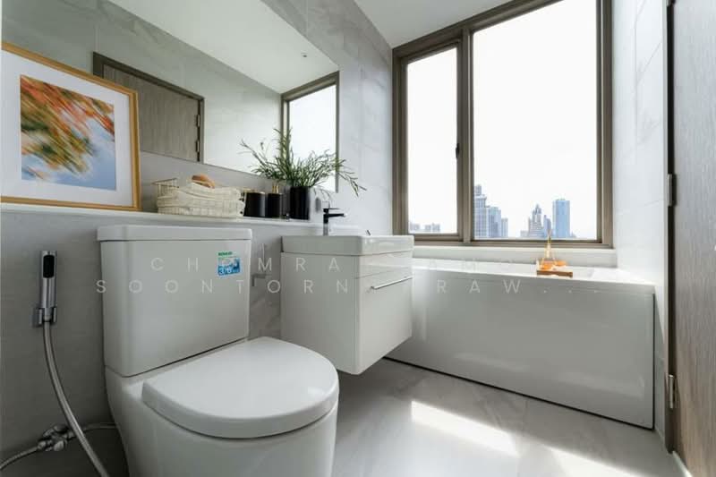 Rhythm Ekkamai Estate, Bangkok, Soi Sukhumvit 63, Khlongtoei Nua, Watthana, Bangkok, 2 Bedrooms, 82 sqm, Condo For Rent, by Chomratkamol Soontorntarawong (Gor), 500297441 - DDproperty.com