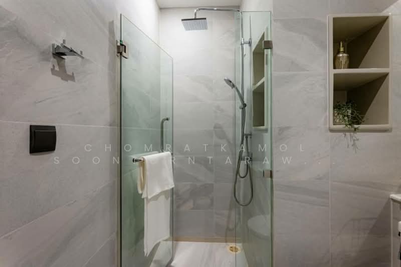 Rhythm Ekkamai Estate, Bangkok, Soi Sukhumvit 63, Khlongtoei Nua, Watthana, Bangkok, 2 Bedrooms, 82 sqm, Condo For Rent, by Chomratkamol Soontorntarawong (Gor), 500297441 - DDproperty.com