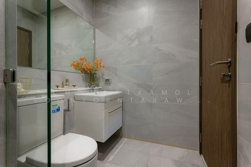 Rhythm Ekkamai Estate, Bangkok, Soi Sukhumvit 63, Khlongtoei Nua, Watthana, Bangkok, 2 Bedrooms, 82 sqm, Condo For Rent, by Chomratkamol Soontorntarawong (Gor), 500297441 - DDproperty.com