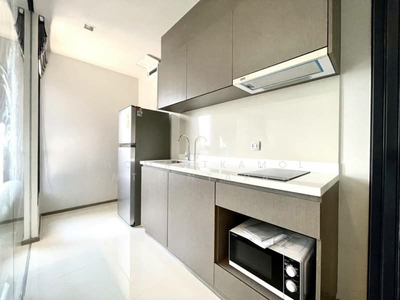 Life Ladprao Valley, Bangkok, Phaholyothin Road, Jom Phon, Chatuchak, Bangkok, 2 Bedrooms, 59 sqm, Condo For Rent, by Chomratkamol Soontorntarawong (Gor), 500297460 - DDproperty.com