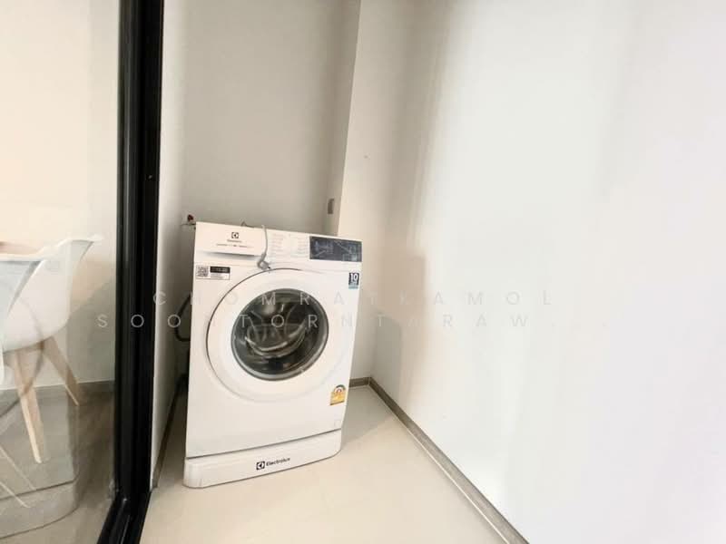 Life Ladprao Valley, Bangkok, Phaholyothin Road, Jom Phon, Chatuchak, Bangkok, 2 Bedrooms, 59 sqm, Condo For Rent, by Chomratkamol Soontorntarawong (Gor), 500297460 - DDproperty.com