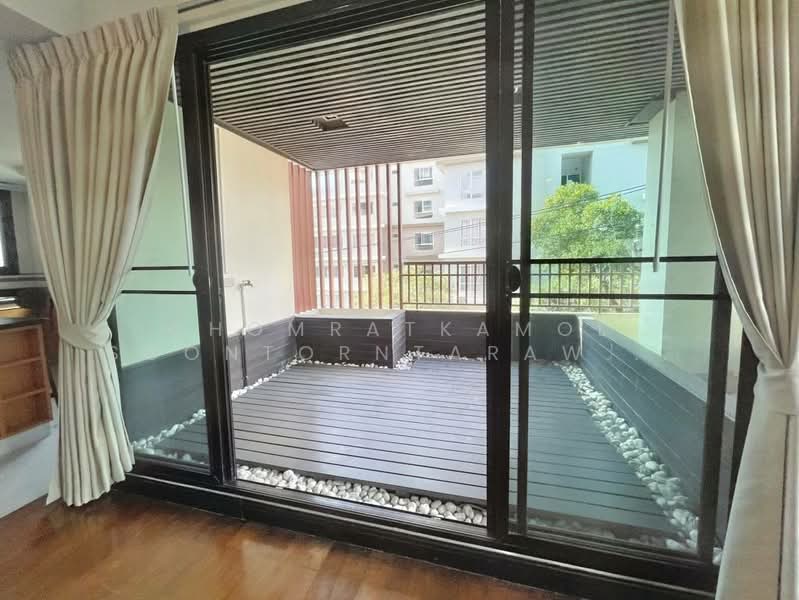 The Lanai Sathorn, Bangkok, Soi Yen Akart 2, Chong Nonsi, Yan Nawa, Bangkok, 3 Bedrooms, 267 sqm, Condo For Sale, by Chomratkamol Soontorntarawong (Gor), 500297504 - DDproperty.com