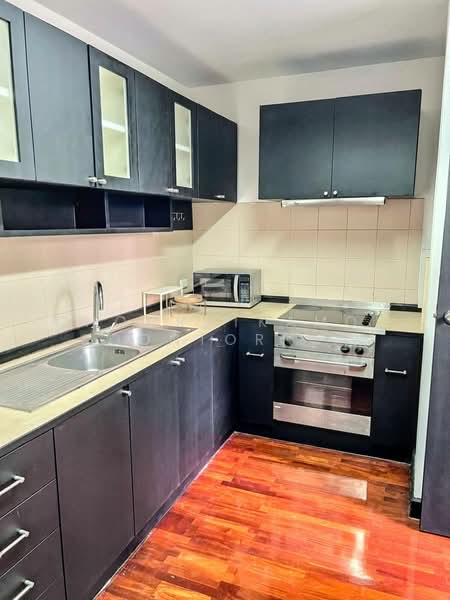 Charktip Court, Bangkok, 62 Soi Sukhumvit 51, Khlongtoei Nua, Watthana, Bangkok, 3 Bedrooms, 200 sqm, Condo For Rent, by Chomratkamol Soontorntarawong (Gor), 500297532 - DDproperty.com
