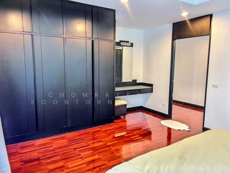 Charktip Court, Bangkok, 62 Soi Sukhumvit 51, Khlongtoei Nua, Watthana, Bangkok, 3 Bedrooms, 200 sqm, Condo For Rent, by Chomratkamol Soontorntarawong (Gor), 500297532 - DDproperty.com