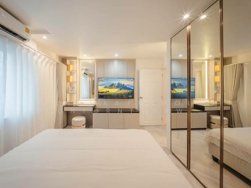 Fortune Condo Town, Bangkok, Naradhiwas Rajanakarindra 24 Alley, Chong Nonsi, Yan Nawa, Bangkok, 3 Bedrooms, 99 sqm, Condo For Rent, by Chomratkamol Soontorntarawong (Gor), 500297537 - DDproperty.com