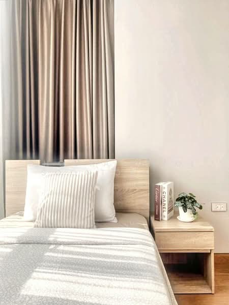 The Lumpini 24, Bangkok, Sukhumvit 24 Road, Khong Tan, Khlong Toei, Bangkok, 2 Bedrooms, 55 sqm, Condo For Rent, by Chomratkamol Soontorntarawong (Gor), 500297551 - DDproperty.com