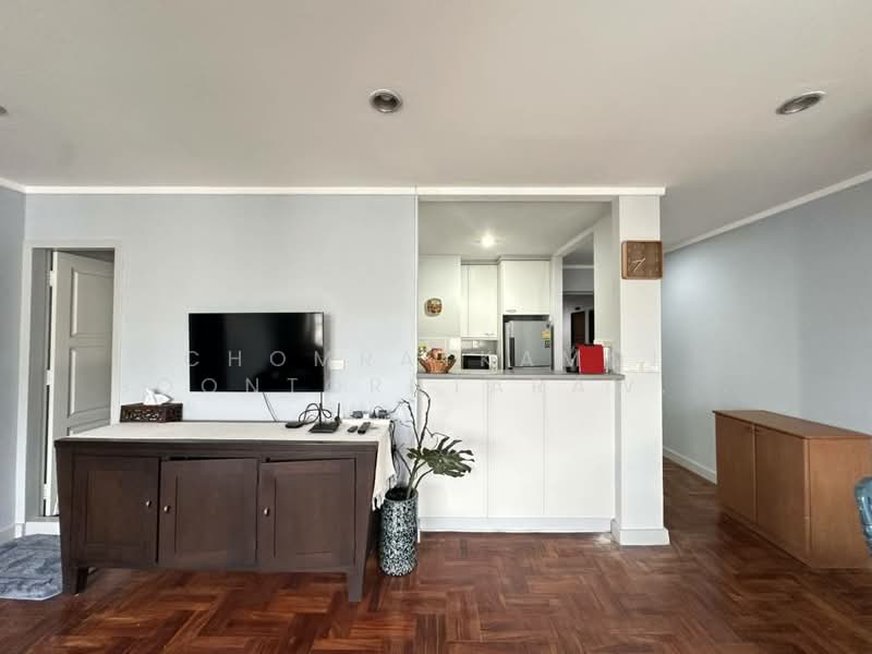Sukhumvit Park, Bangkok, 27 Soi Sukhumvit 10, Khlong Toei, Khlong Toei, Bangkok, 2 Bedrooms, 65 sqm, Condo For Sale, by Chomratkamol Soontorntarawong (Gor), 500297578 - DDproperty.com