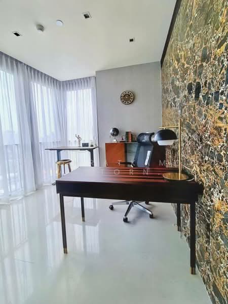 BEATNIQ Sukhumvit 32, Bangkok, Soi Sukhumvit 32, Sukhumvit Road, Khong Tan, Khlong Toei, Bangkok, 2 Bedrooms, 108 sqm, Condo For Sale, by Chomratkamol Soontorntarawong (Gor), 500297615 - DDproperty.com
