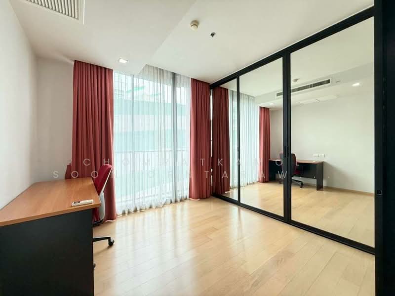 Noble ReD, Bangkok, 8 Paholyothin Road, Samsen Nai, Phaya Thai, Bangkok, 1 Bedroom, 40 sqm, Condo For Sale, by Chomratkamol Soontorntarawong (Gor), 500297624 - DDproperty.com