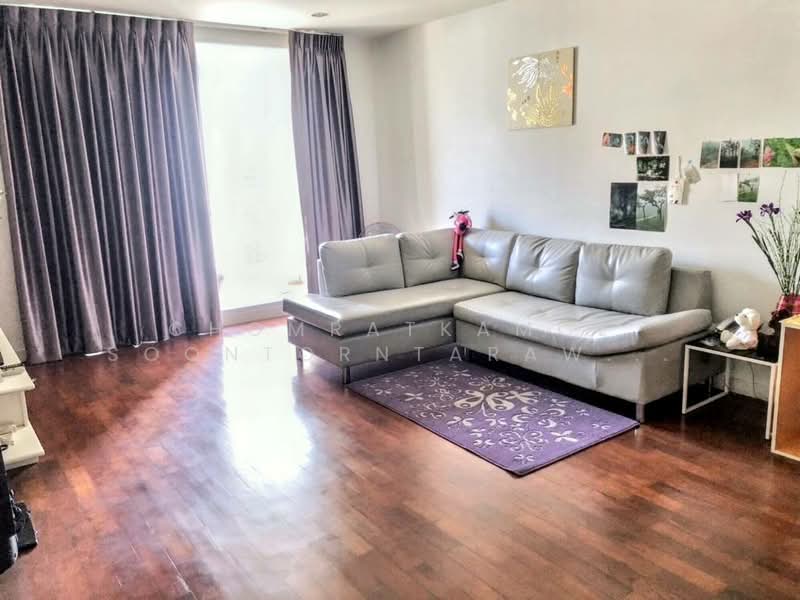 Baan Siri Silom, Bangkok, 3 Sriwiang Road, Silom, Bang Rak, Bangkok, 1 Bedroom, 61 sqm, Condo For Sale, by Chomratkamol Soontorntarawong (Gor), 500297627 - DDproperty.com