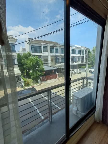 The Metro Ramkahaeng, Bangkok, Rat Phatthana, Saphan Sung, Bangkok, 3 Bedrooms, 148 sqm, Townhouse For Rent, by Tittayaporn Kim (Jenny), 500297642 - DDproperty.com