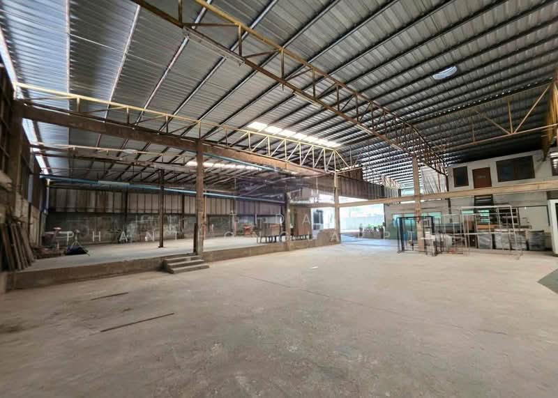Renting a warehouse, Sukhumvit 77, Golden Location, near Mr. Srinuch., Bangkok, Phra Kanong Nua, Watthana, Bangkok, , 785 sqm, Warehouse/Factory For Rent, by Tida phanthonglarptawee, 500297668 - DDproperty.com