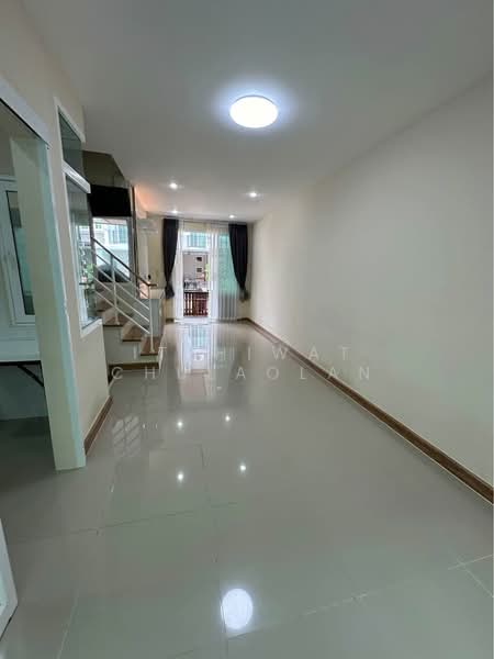 Golden Town Sathorn, Bangkok, Kanlapaphruek Road, Bangkhuntien, Chom Thong, Bangkok, 3 Bedrooms, 103 sqm, Townhouse For Sale, by Itthiwat Chulaolan, 500297671 - DDproperty.com