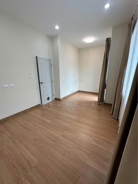 Golden Town Sathorn, Bangkok, Kanlapaphruek Road, Bangkhuntien, Chom Thong, Bangkok, 3 Bedrooms, 103 sqm, Townhouse For Sale, by Itthiwat Chulaolan, 500297671 - DDproperty.com