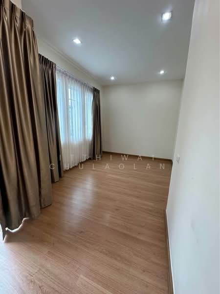 Golden Town Sathorn, Bangkok, Kanlapaphruek Road, Bangkhuntien, Chom Thong, Bangkok, 3 Bedrooms, 103 sqm, Townhouse For Sale, by Itthiwat Chulaolan, 500297671 - DDproperty.com