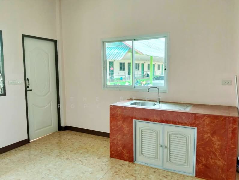 บ้านเดี่ยวแปลงยาว ฉะเชิงเทรา, Chachoengsao, Plaeng Yao, Plaeng Yao, Chachoengsao, 2 Bedrooms, 100 sqm, Single Detached House For Sale, by The Best Property ปลา, 500297695 - DDproperty.com