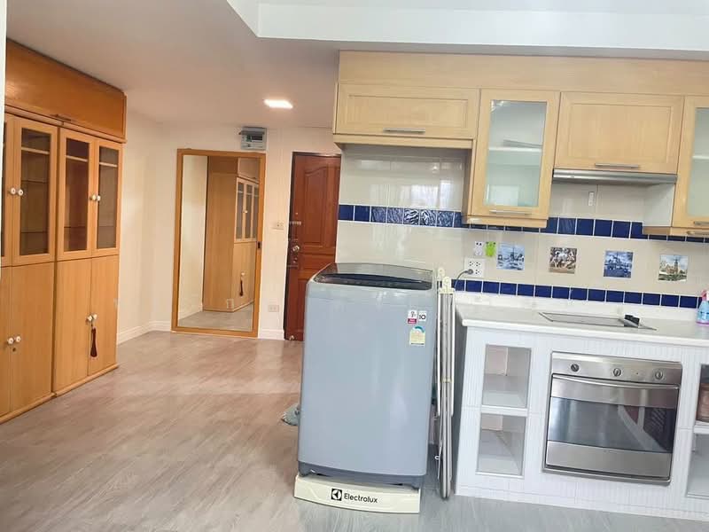 Central Ratchayothin Park, Bangkok, Phaholyothin, Chan Kasem, Chatuchak, Bangkok, 2 Bedrooms, 65 sqm, Condo For Sale, by หริรักษ์ ตั้งติรวัฒน์, 500297705 - DDproperty.com