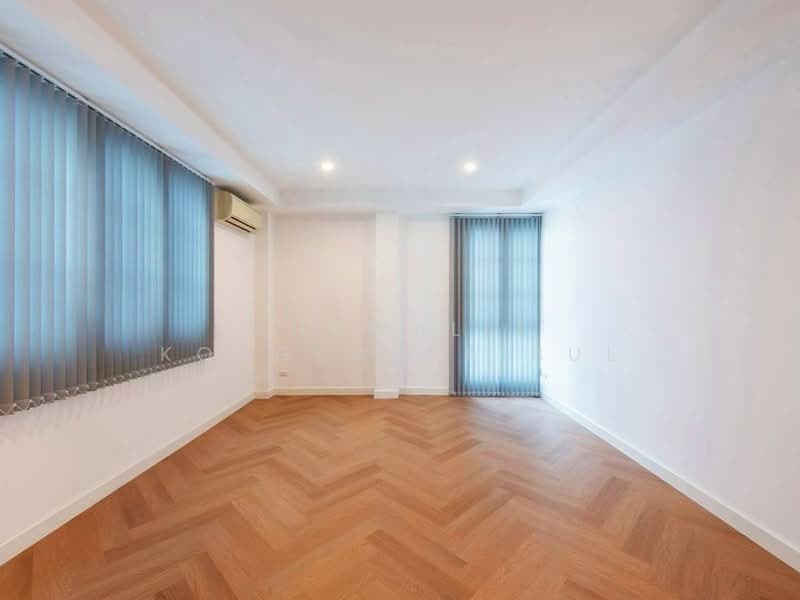For Sale: 4-Story Home Office, The Park Ladprao-Wanghin, Corner Unit, Completely Renovated., Bangkok, ลาดพร้าววังหิน, Lat Phrao, Lat Phrao, Bangkok, 4 Bedrooms, 240 sqm, Townhouse For Sale, by CHAWALIT KONGSAKPAIBUL, 500297736 - DDproperty.com