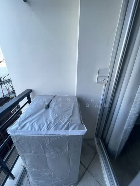 Resorta Yen-Akat, Bangkok, 270 87 Soi Amon, Chong Nonsi, Yan Nawa, Bangkok, 1 Bedroom, 42 sqm, Condo For Rent, by Nissita Jitreengam, 500297738 - DDproperty.com