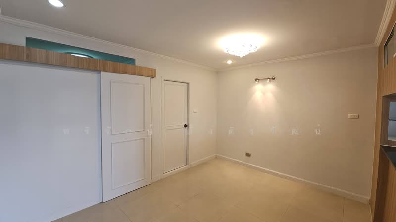 Country Complex Bangna, Bangkok, Sanpawut Road, Bang Na, Bang Na, Bangkok, 2 Bedrooms, 110 sqm, Condo For Sale, by หริรักษ์ ตั้งติรวัฒน์, 500297740 - DDproperty.com