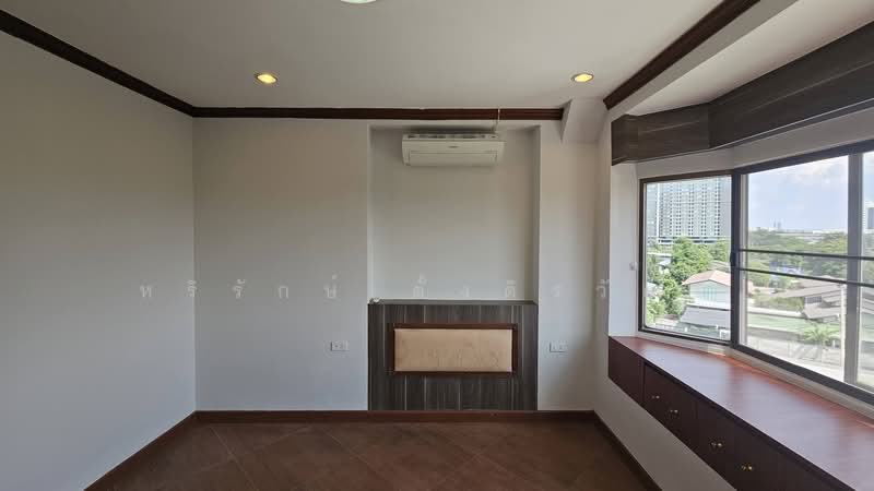 Country Complex Bangna : คันทรี คอมเพล็กซ์ บางนา, กรุงเทพ, ถนนสรรพาวุธ, บางนา, บางนา, กรุงเทพ, 110 ตร.ม., คอนโด ขาย, โดย หริรักษ์ ตั้งติรวัฒน์, 500297740 - DDproperty.com