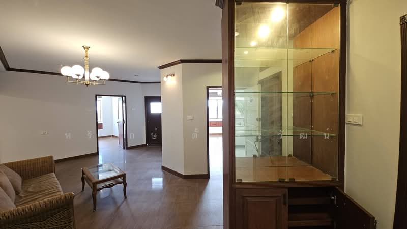 Country Complex Bangna, Bangkok, Sanpawut Road, Bang Na, Bang Na, Bangkok, 2 Bedrooms, 110 sqm, Condo For Sale, by หริรักษ์ ตั้งติรวัฒน์, 500297740 - DDproperty.com