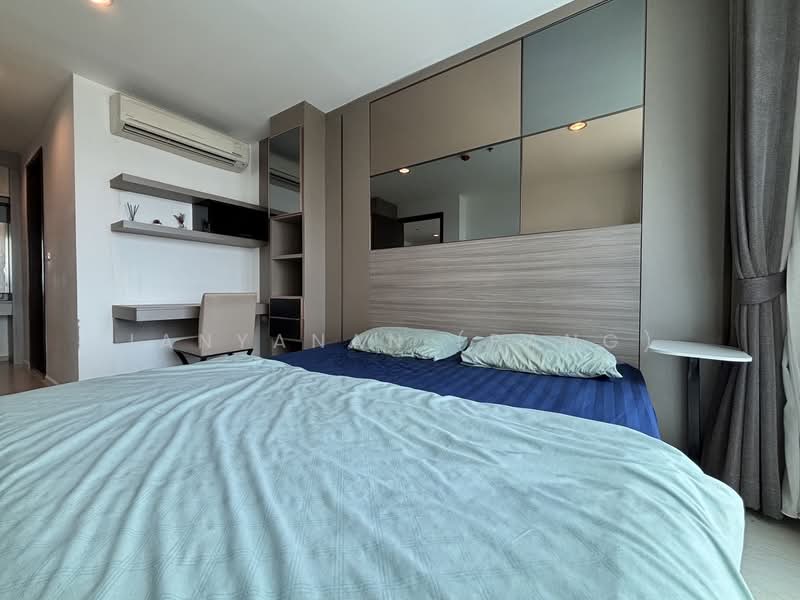 Rhythm Sathorn-Narathiwas, Bangkok, 651 Naradhiwas Rajanagarindra Road, Thung Maha Mek, Sathon, Bangkok, 2 Bedrooms, 60 sqm, Condo For Rent, by Janyanan (Pang), 500297742 - DDproperty.com