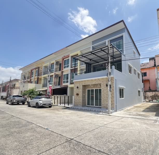 หมู่บ้านเพ็ญศิริ 4 : Pensiri 4, กรุงเทพ, Soi Muban Phen Siri 4 Liap Wari, หนองจอก, หนองจอก, กรุงเทพ, 240 ตร.ม., ทาวน์เฮ้าส์ ขาย, โดย Khun Na, 500297762 - DDproperty.com