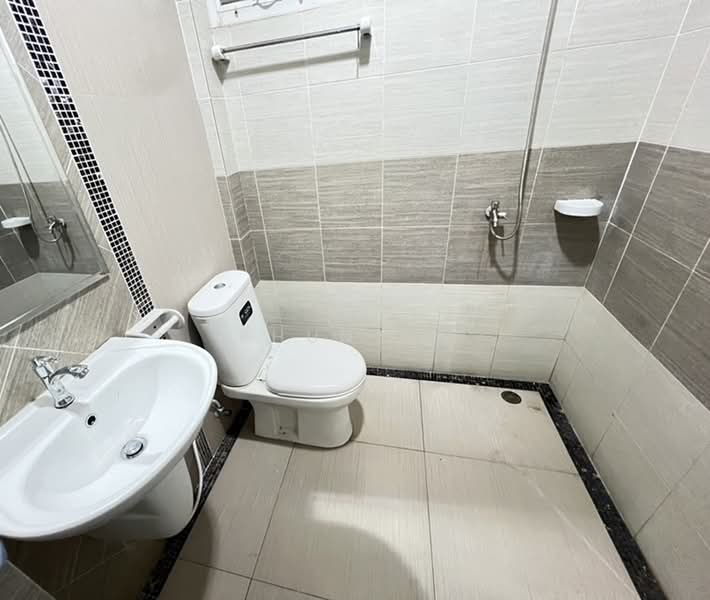 Pensiri 4, Bangkok, Soi Muban Phen Siri 4 Liap Wari, Nong Chok, Nong Chok, Bangkok, 4 Bedrooms, 240 sqm, Townhouse For Sale, by Khun Na, 500297762 - DDproperty.com