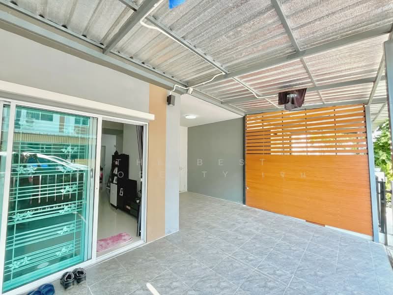 Lio Bliss Ladkrabang-Chalongkrung, Bangkok, Lam Pla Tiew, Lat Krabang, Bangkok, 3 Bedrooms, 105 sqm, Townhouse For Sale, by The Best Property เจน, 500297799 - DDproperty.com