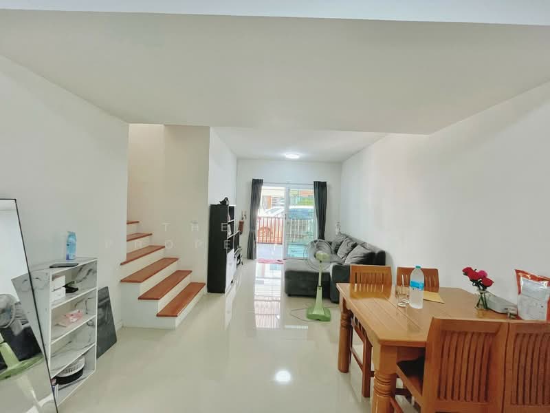 Lio Bliss Ladkrabang-Chalongkrung, Bangkok, Lam Pla Tiew, Lat Krabang, Bangkok, 3 Bedrooms, 105 sqm, Townhouse For Sale, by The Best Property เจน, 500297799 - DDproperty.com