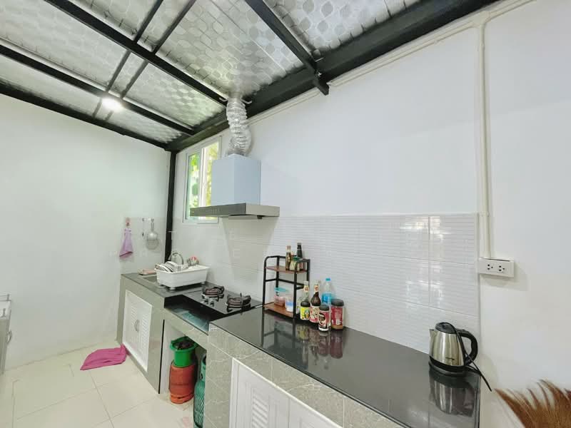 Lio Bliss Ladkrabang-Chalongkrung, Bangkok, Lam Pla Tiew, Lat Krabang, Bangkok, 3 Bedrooms, 105 sqm, Townhouse For Sale, by The Best Property เจน, 500297799 - DDproperty.com
