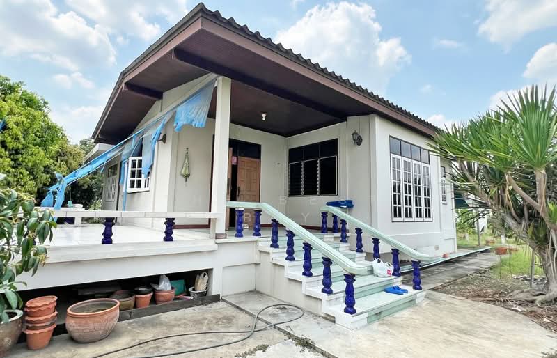 บ้านเดี่ยวพร้อมที่ดินกระทุ่มแบน สมุทรสาคร, Samut Sakhon, Tha Mai, Krathum Baen, Samut Sakhon, 3 Bedrooms, 100 sqm, Single Detached House For Sale, by The Best Property เก๋เก๋, 500297805 - DDproperty.com
