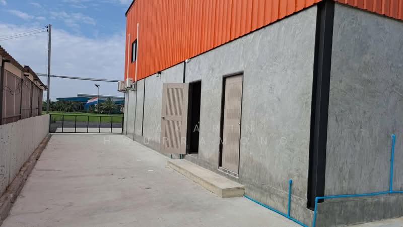 ให้เช่าโกดัง ลาดหลุมแก้ว ปทุมธานี ขนาด 595 ตรม, Pathum Thani, Khlong Phra Udom, Lat Lum Kaeo, Pathum Thani, , 595 sqm, Warehouse/Factory For Rent, by Jakarin Houpramong, 500297814 - DDproperty.com