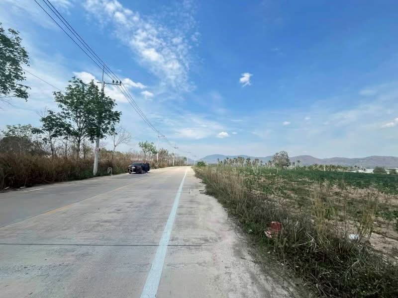 ขายที่ดินทำเลทอง บ่อวิน-ศรีราขา 108 ไร่ ผังม่วงติดถนน 3 ด้าน, ชลบุรี, บ่อวิน, ศรีราชา, ชลบุรี, 172,800 ตร.ม., ที่ดิน ขาย, โดย ดุสิต แสงฟ้า, 500297830 - DDproperty.com