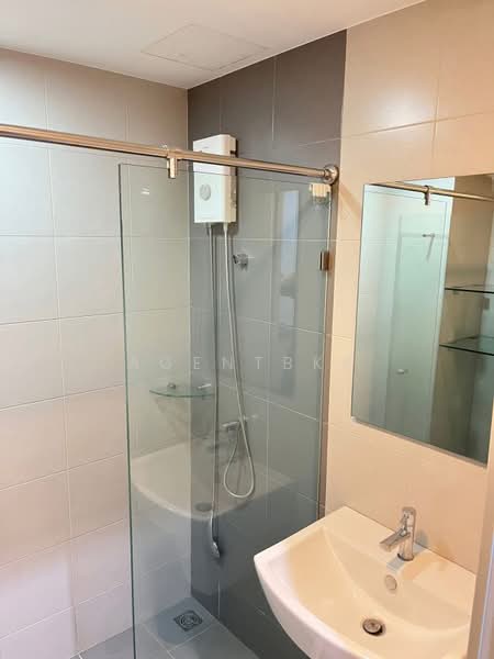 IDEO MOBI Sukhumvit Eastgate, Bangkok, 4371 Sukhumvit Road, Bang Na, Bang Na, Bangkok, 1 Bedroom, 22 sqm, Condo For Rent, by Agentbkk, 500297844 - DDproperty.com