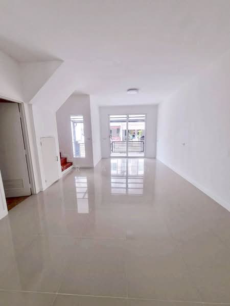 Gusto Rama 2, Bangkok, Thian Talay Road, Tha Kham, Bang Khun Thian, Bangkok, 3 Bedrooms, 120 sqm, Townhouse For Sale, by NR AGENT, 500297851 - DDproperty.com