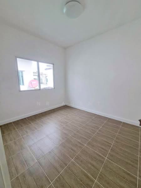 Gusto Rama 2, Bangkok, Thian Talay Road, Tha Kham, Bang Khun Thian, Bangkok, 3 Bedrooms, 120 sqm, Townhouse For Sale, by NR AGENT, 500297851 - DDproperty.com