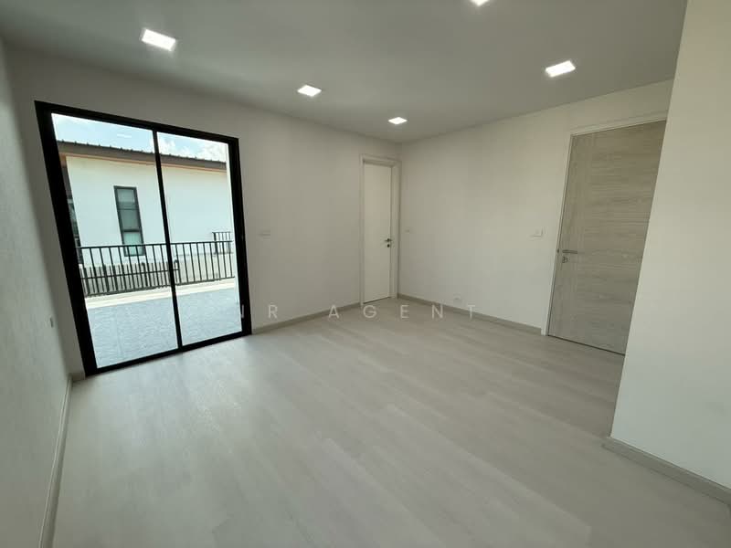 AQ ARBOR Suanluang Rama 9-Pattanakarn, Bangkok, Chaloem Phrakiat Rama 9 Road Soi 48, Dok Mai, Prawet, Bangkok, 3 Bedrooms, 300 sqm, Single Detached House For Sale, by NR AGENT, 500297853 - DDproperty.com