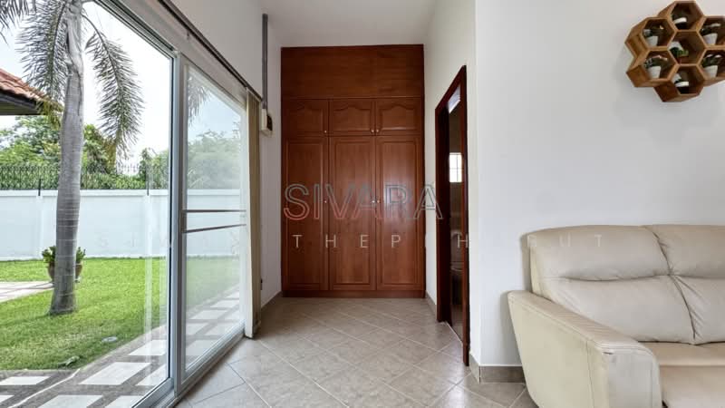 Pet Friendly Villa for Rent at Maprachan Lake, Chon Buri (Pattaya), Soi Ruam Suk 4, Bang Lamung, Bang Lamung (Pattaya), Chon Buri (Pattaya), 4 Bedrooms, 350 sqm, Villa For Rent, by Siwas Thepphabut, 500297915 - DDproperty.com
