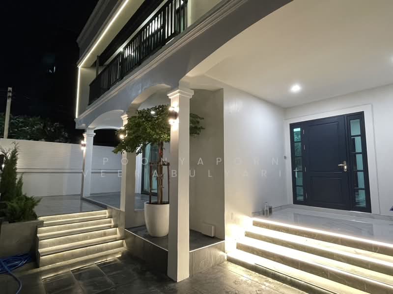 ขายบ้านเดี่ยวตกแต่งใหม่ : ซอยนวมินทร์ 127, Bangkok, นวมินทร์, Nuan Chan, Bueng Kum, Bangkok, 3 Bedrooms, 350 sqm, Single Detached House For Sale, by Poonyaporn Veerabulyarit, 500297924 - DDproperty.com