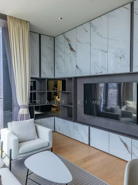 28 Chidlom, Bangkok, 28 Chit Lom Alley, Lumphini, Pathum Wan, Bangkok, 2 Bedrooms, 75 sqm, Condo For Rent, by Decalf Simon, 500297929 - DDproperty.com