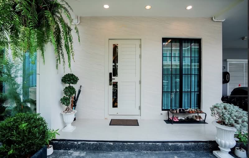 Grand Bangkok Boulevard Rama 9 - Srinakarindra, Bangkok, Krungthep Kritha 17 Alley, Thap Chang, Saphan Sung, Bangkok, 4 Bedrooms, 335 sqm, Single Detached House For Sale, by อัปศรรัชย์ ไวทยานุวัตติ, 500297937 - DDproperty.com
